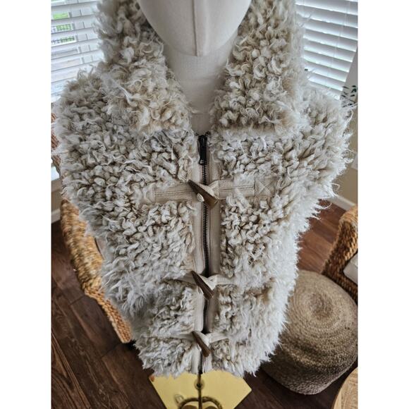 Anthropologie Faux Shearling Fur Vest Toggle Sherpa Teddy Sweater Women's Size S - Picture 4 of 13